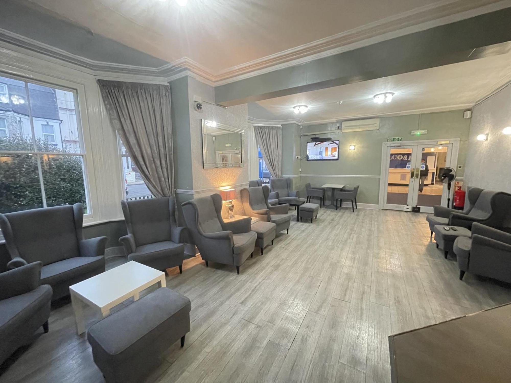 The Dolphin Hotel Great Yarmouth Bagian luar foto