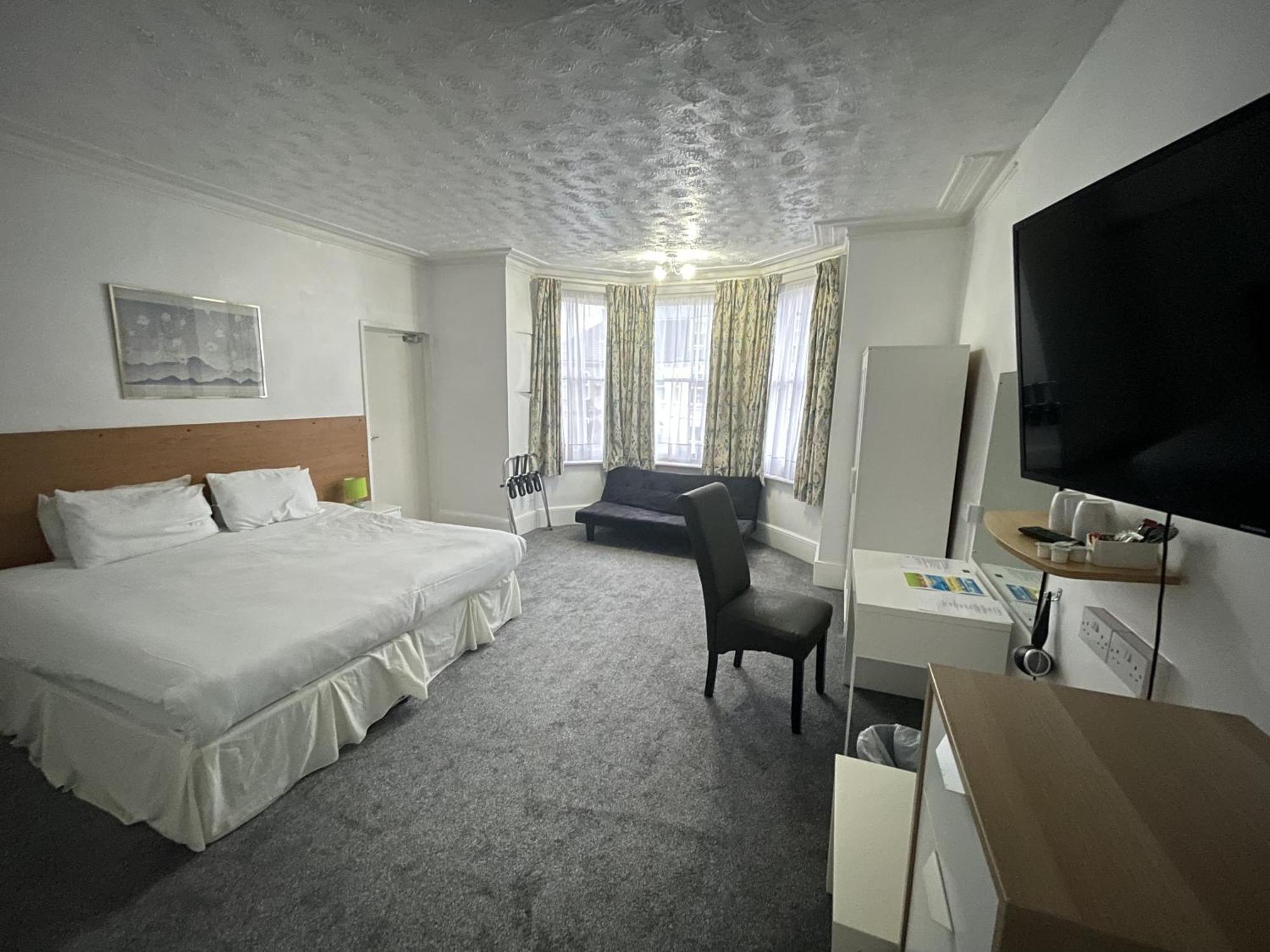 The Dolphin Hotel Great Yarmouth Bagian luar foto