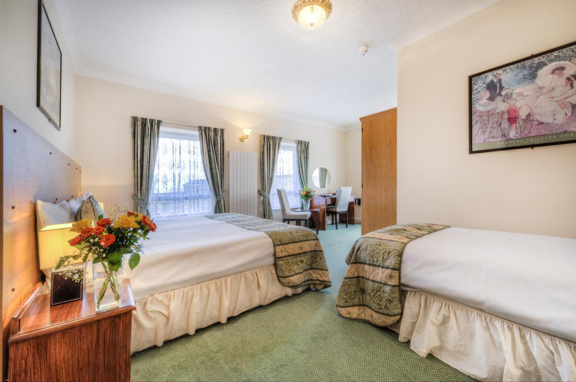 The Dolphin Hotel Great Yarmouth Ruang foto