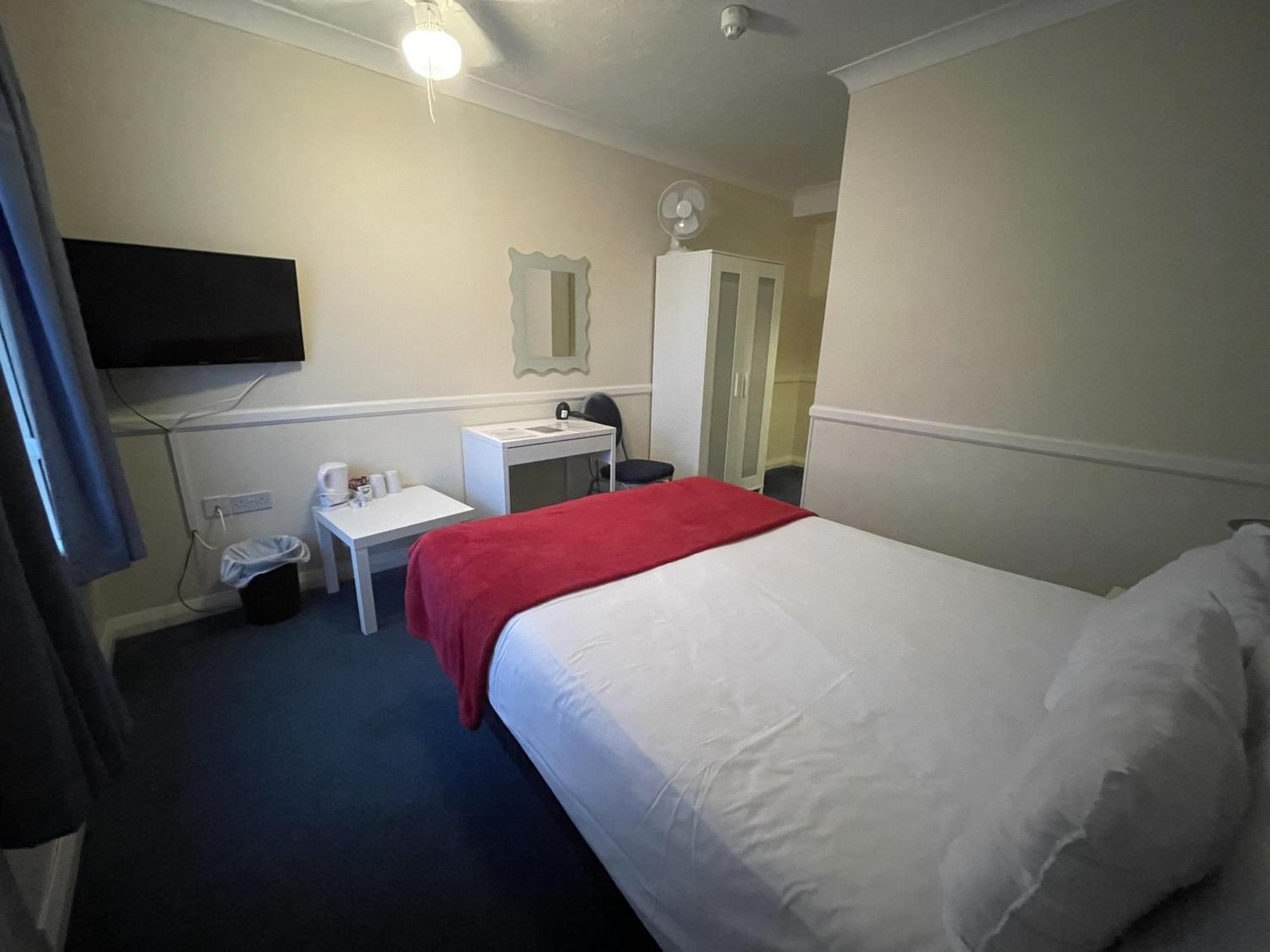 The Dolphin Hotel Great Yarmouth Ruang foto